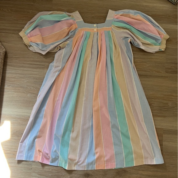 Ruth Norman New York Pastel Striped Dress Vintage Size Small pleated rainbow - Picture 2 of 5